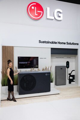 LG Electronics showcases latest innovative HVAC solutions at MCE 2024. Ideal for use in single-family residential dwellings, the LG Therma V R290 Monobloc air-to-water heat pump matches strong performance with an equally strong design.