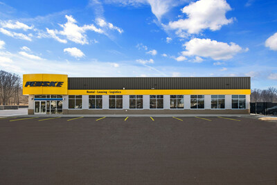 Exterior Image of new Penske Truck Leasing facility in southwest Grand Rapids, Michigan.