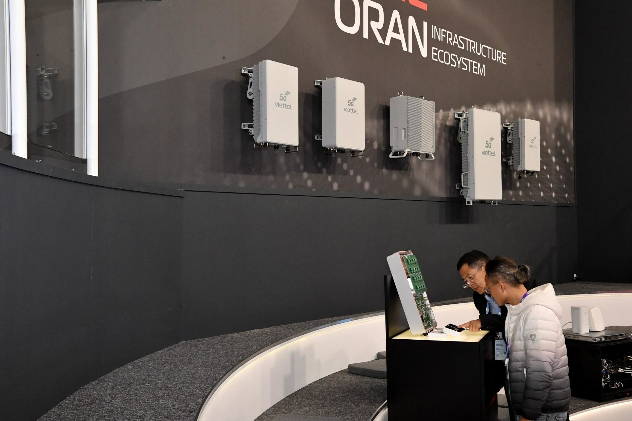 Unable to view the image, Please provide a valid URL.