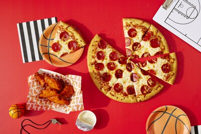 Basketball fans can score savings on pizza and wings to watch the Tournament this year.