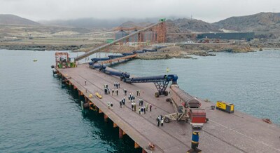 View across the existing Las Losas Port facility, Huasco Bay Chile, 2023 (CNW Group/Hot Chili Limited)