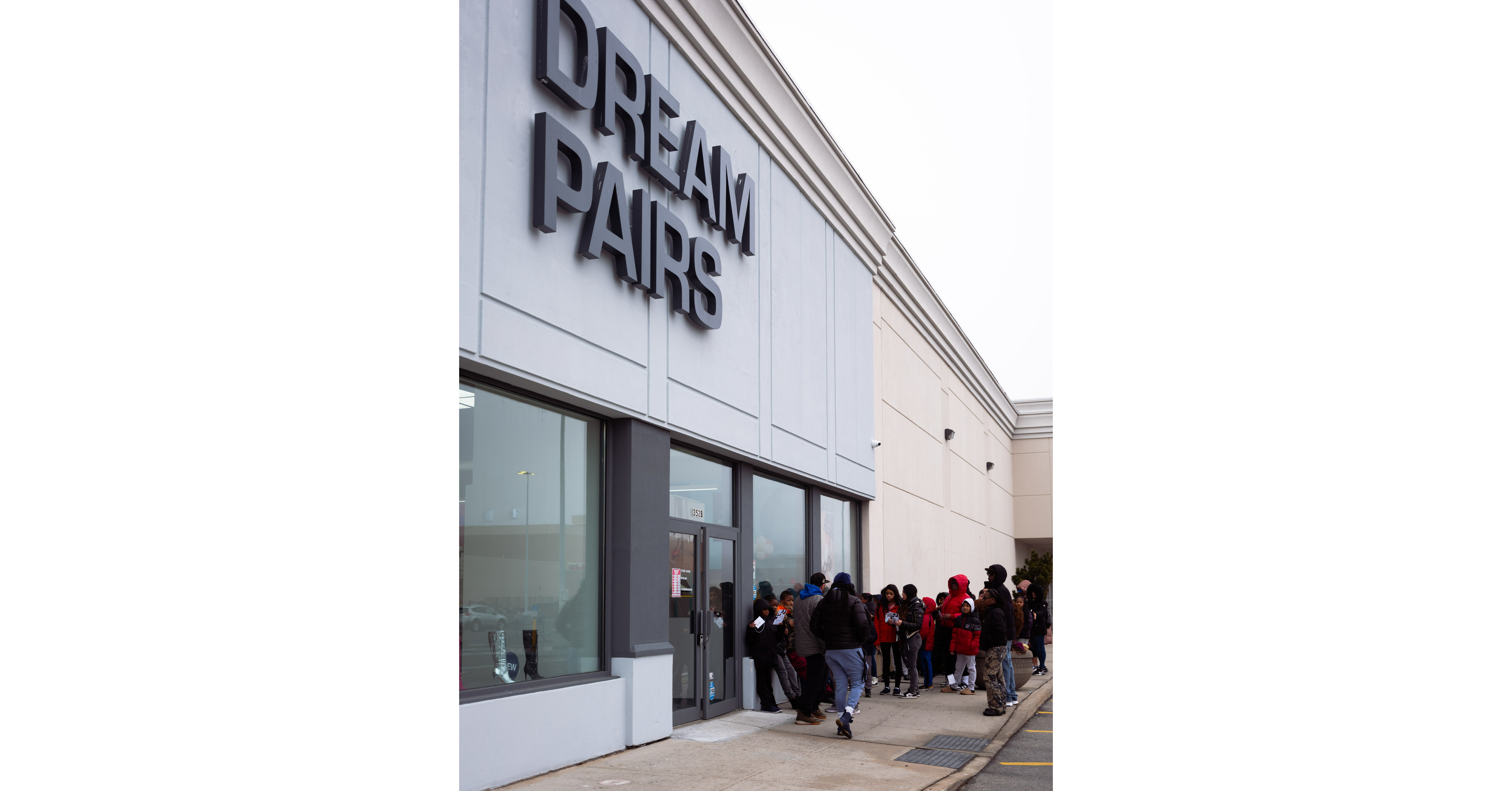 Dream Pairs Launches Heartwarming Campaign to Empower The Bronx Community