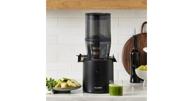 HUROM Expands Portfolio With H320 Slow Juicer