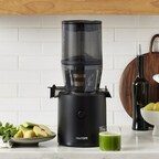HUROM Expands Portfolio With H320 Slow Juicer