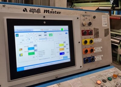 The Allen-Bradley OptixPanel™ Standard Graphic Terminal from Rockwell Automation provides high-quality, high-resolution graphics and an intuitive configurable interface. Engineers were able to quickly connect and configure the OptixPanel Standard Graphic Terminal, getting the assembly line up and running in a short time.