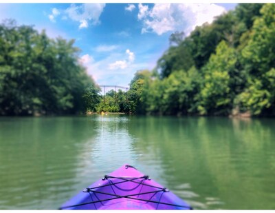 Your spring adventure in Nashville’s Big Back Yard includes kayaking on the Buffalo River in Linden.