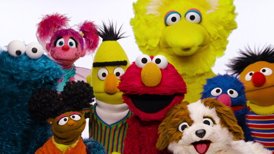 Group photo of Sesame Street characters