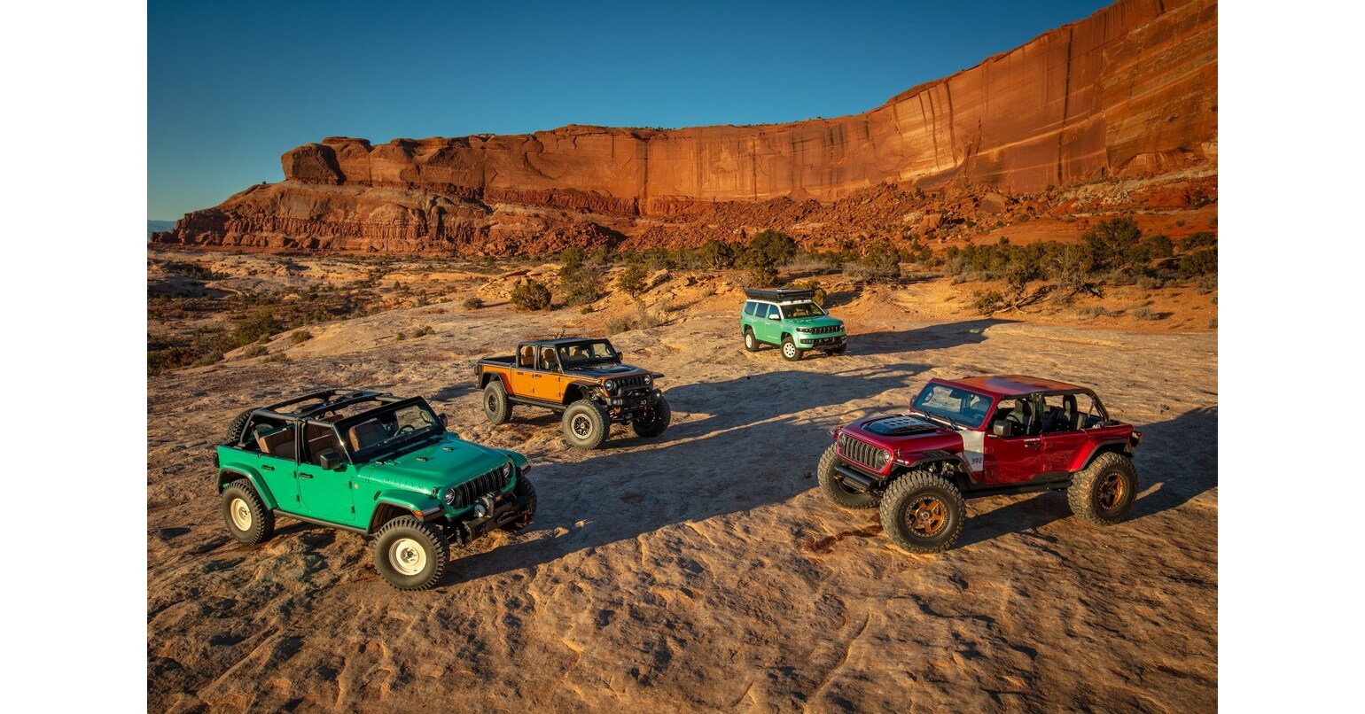 Four New Jeep® Brand and Jeep Performance Parts ( JPP ) by Mopar Concept 4x4s Hit the Trails at 58th Annual Easter Jeep Safari