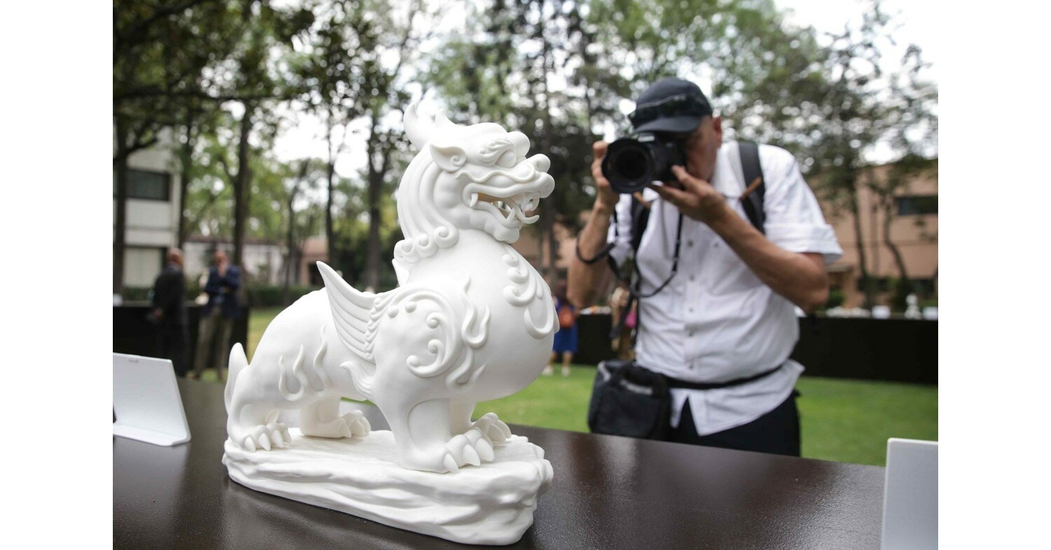 Int’l exhibition on China’s Dehua white porcelain held in Mexico