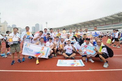 Sands China organised its team members again this year to participate in the competition, wearing a special t-shirt designed and produced for them by local SMEs. Sands China invited 400 team members and community members to join the run, including Sands Cares Ambassadors and members of local NGOs.
