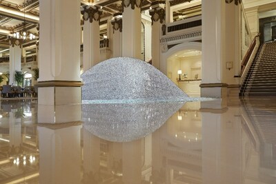 Elise Morin‘s (b. 1978, Paris, France) glittering SOLI , originally commissioned in 2019, has been significantly expanded for the Hong Kong exhibition. Photo Credit: The Peninsula Hotels. (PRNewsfoto/The Peninsula Hotels)