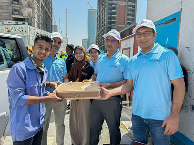 JA Solar Donates Iftar Meals to Underprivileged Solar Workers in UAE