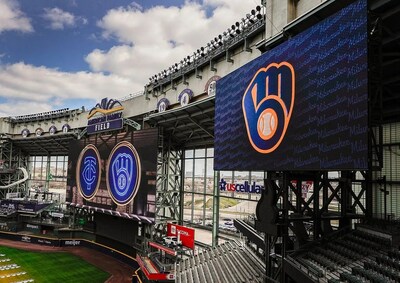 ANC begins MLB partnership with Milwaukee Brewers, installing 12,077 Square Foot scoreboards and more for American Family Field. (Photo courtesy of Milwaukee Brewers)