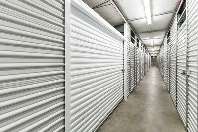 StorageMart acquires a new facility in Urbandale, IA.