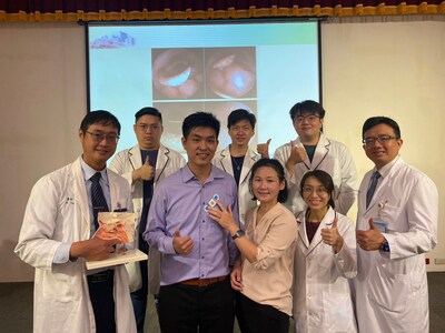 Research suggest that snoring may be a warning sign of sleep apnea for 50% of individuals, a serious condition that could lead to sudden death during sleep, as stated by Dr. Tsou, Director of the Laryngology Division at CMUH. Dr. Liang-Wen Hang, Chief of CMUH's Sleep Medicine Center, emphasizes the role of AI-driven ECG analysis in enhancing the medical team's ability to accurately identify obstructive sleep apnea syndrome (OSAS).