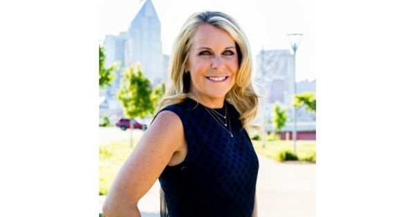 ILOE STUDIOS Elevates Midwest Apparel Market With Apparel Industry Veterans Francine Rich And Karen Bennett