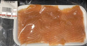 Absence d'informations nécessaires à la consommation sécuritaire de saumon fumé vendu par la poissonnerie Étoile Waldman inc.