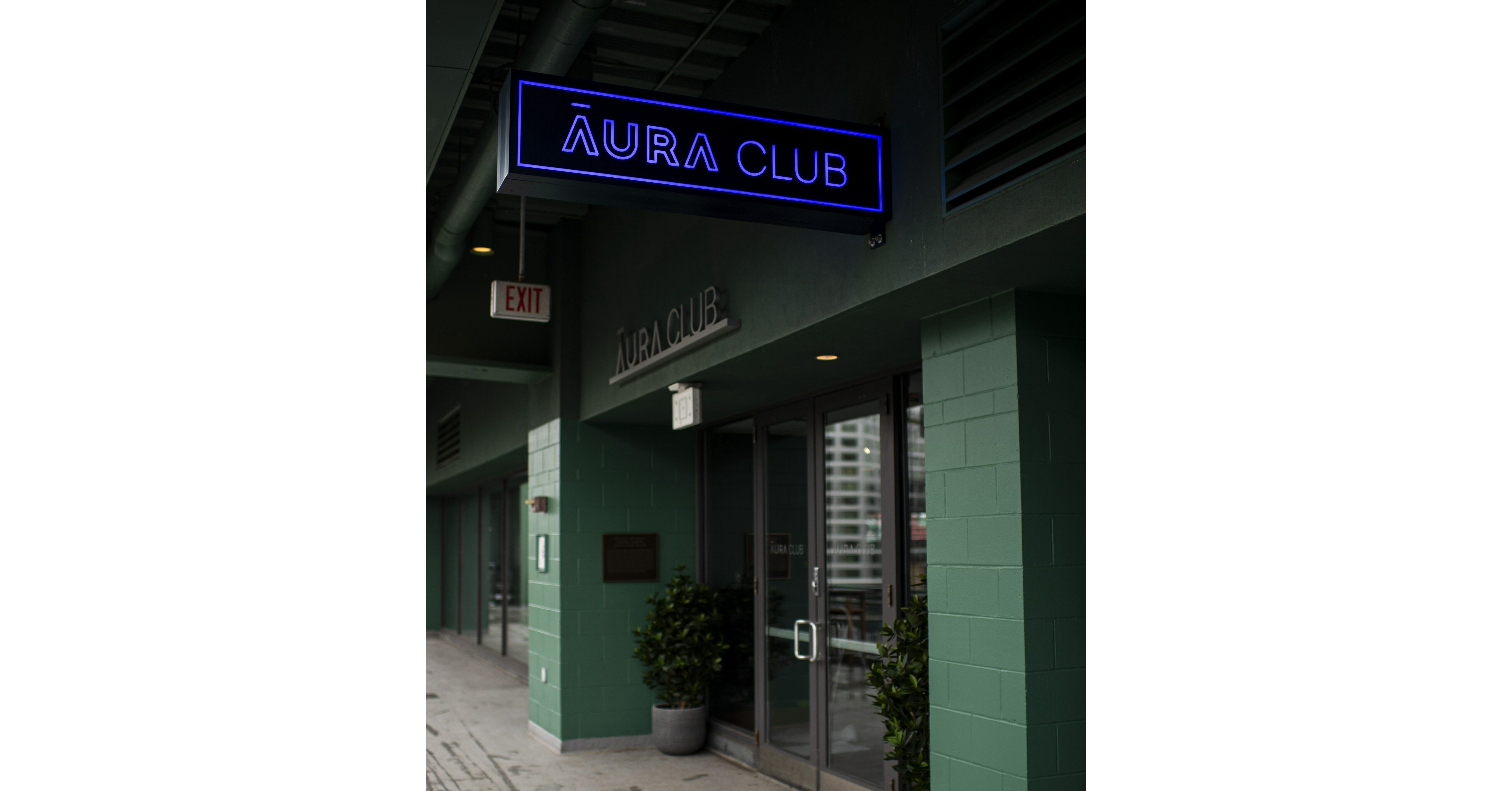 fenway park pavilion club dress code Aura Club and Aura Pavilion