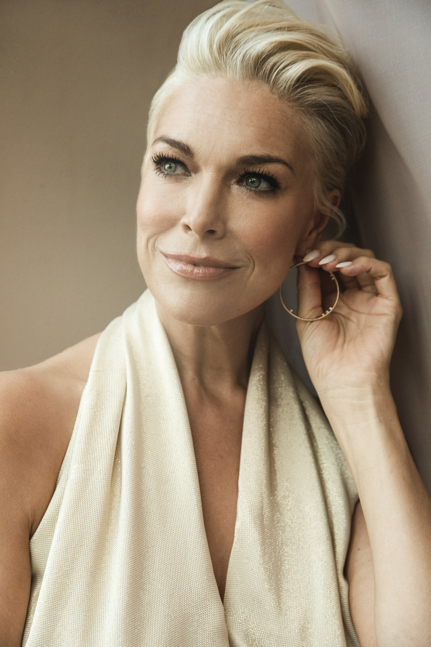 Actress & Performer Hannah Waddingham to Serve as Godmother of Sun Princess in Barcelona on April 23, 2024 - Photo Credit: Victoria Stevens  (Image at LateCruiseNews.com - April 2024)  (Image at LateCruiseNews.com - April 2024)
