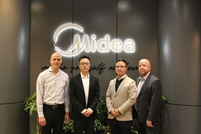 Midea senior executives at new office launch. (CNW Group/Midea Canada)