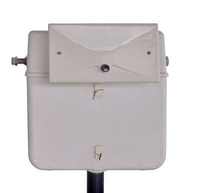 Produk "concealed cistern" pertama - Produk "concealed cistern" pertama dari Geberit (UP 15.000) dan produk "actuator plate" pertama dari Geberit yang dibuat pada 1964.