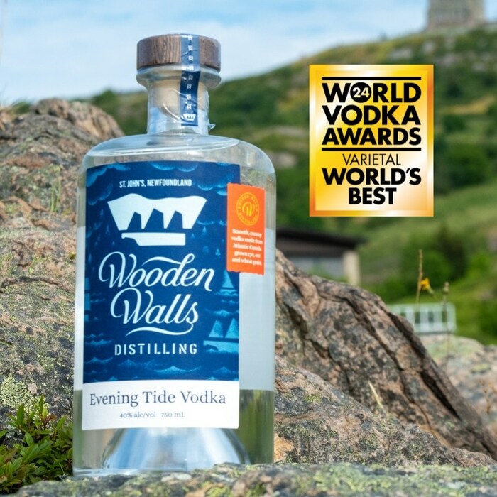 Photo of Evening Tide Vodka at the base of the Signal Hill National Historic Site (CNW Group/Wooden Walls Distilling)