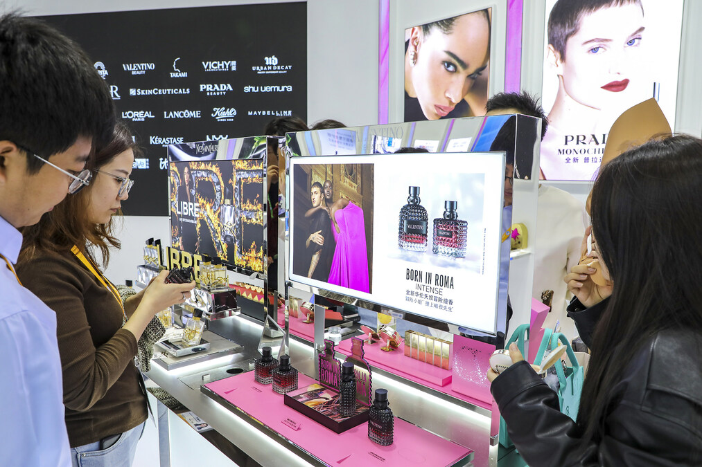 Global brands reap good returns at CIIE - Vimarsana News