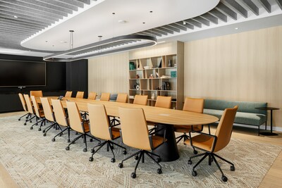 A Boardroom located on the mezzanine level of Targray's New World Headquarters