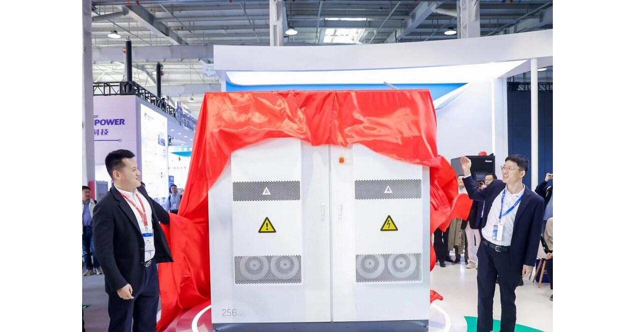 Ampace C5 Unveiled Revolutionary No-Cooling All-Temperature Control Technology