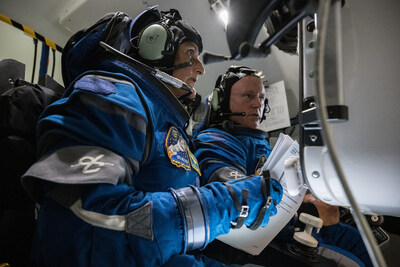 NASA’s Boeing Crew Flight Test Astronauts Butch Wilmore and Suni Williams prepare for their mission in the company’s Starliner spacecraft simulator at the agency’s Johnson Space Center in Houston. Credits: NASA/Robert Markowitz