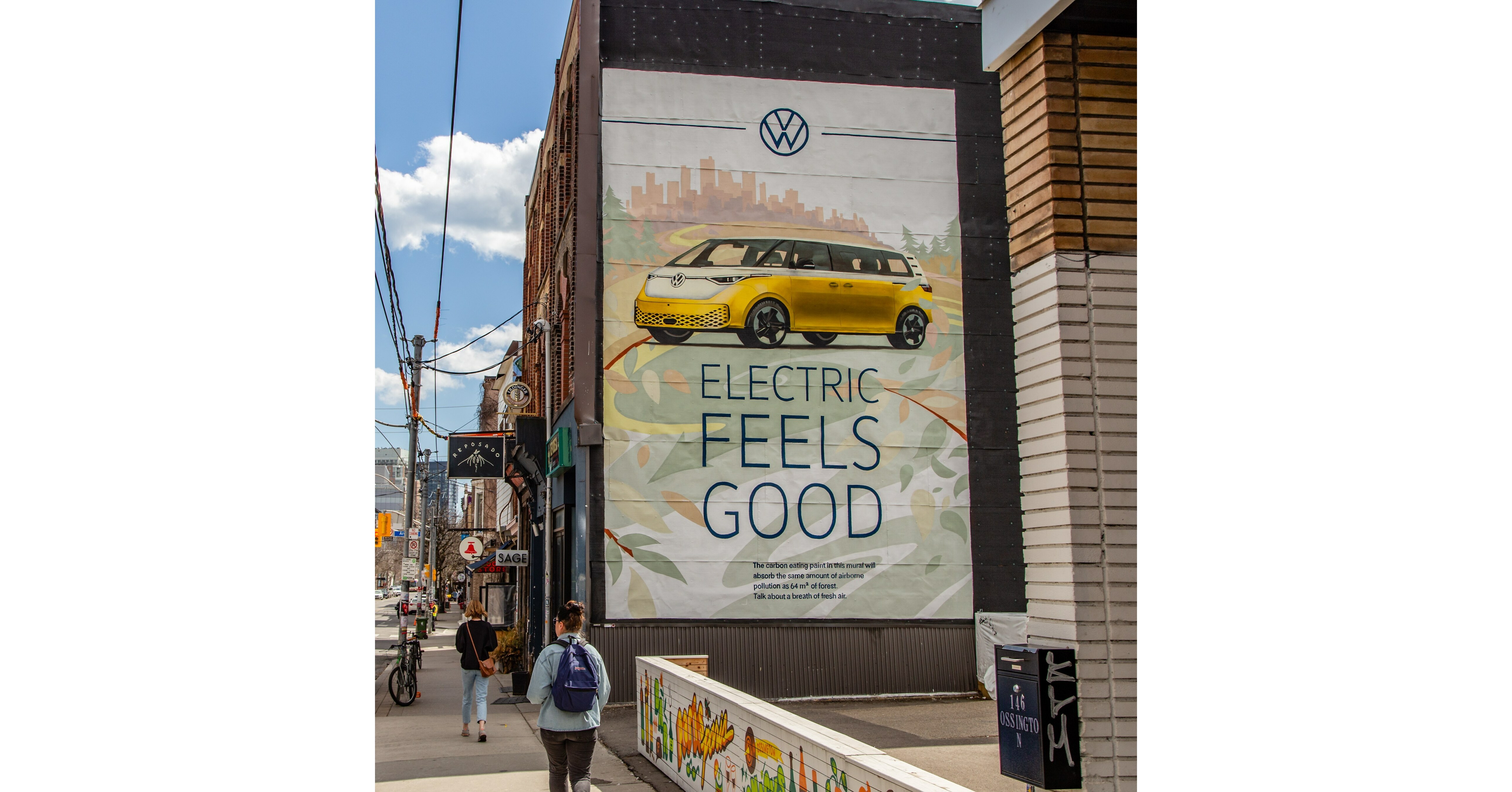 Volkswagen Canada launches pollution-eating-paint murals for a more ...