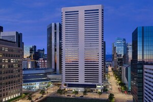 The Ritz-Carlton, Denver Expands Luxury Guest Experience with Noventri Digital Signage