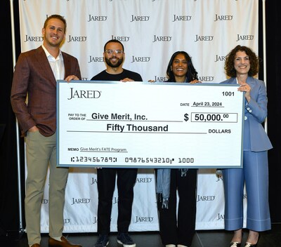 Pictured (L to R) Detroit Lions Quarterback Jared Goff, Co-Founders of Give Merit David Merritt and Kuhu Saha, and President of Jared the Galleria of Jewelry Claudia Cividino.