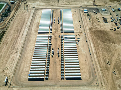 Nearing completion, the Sun Streams 3’s battery storage yard is comprised of one million battery cells spanning 15 acres. Sun Streams 3 is part of the Longroad Sun Streams Complex in Maricopa County, AZ.
