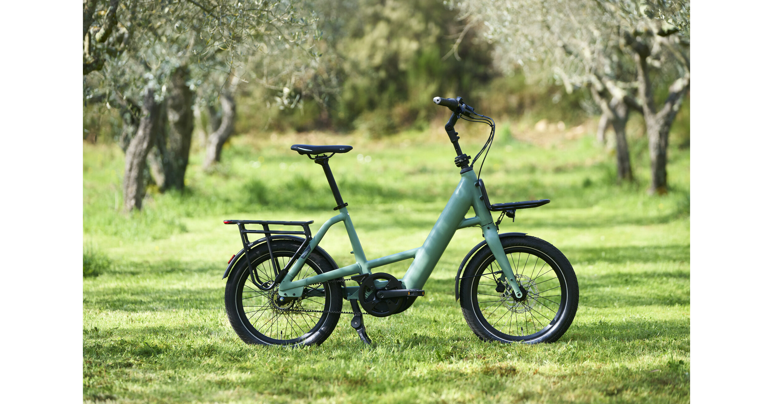 MOMENTUM INTRODUCEERT COMPAKT E+ SERIE