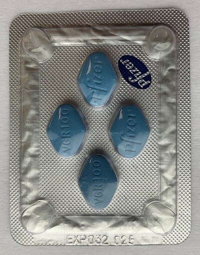 Viagra (Front) (CNW Group/Health Canada (HC))