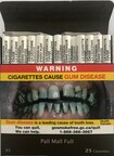 Du poison dans chaque bouffée : des mises en garde sanitaires sont maintenant imprimées directement sur les cigarettes vendues au Canada, une première mondiale
