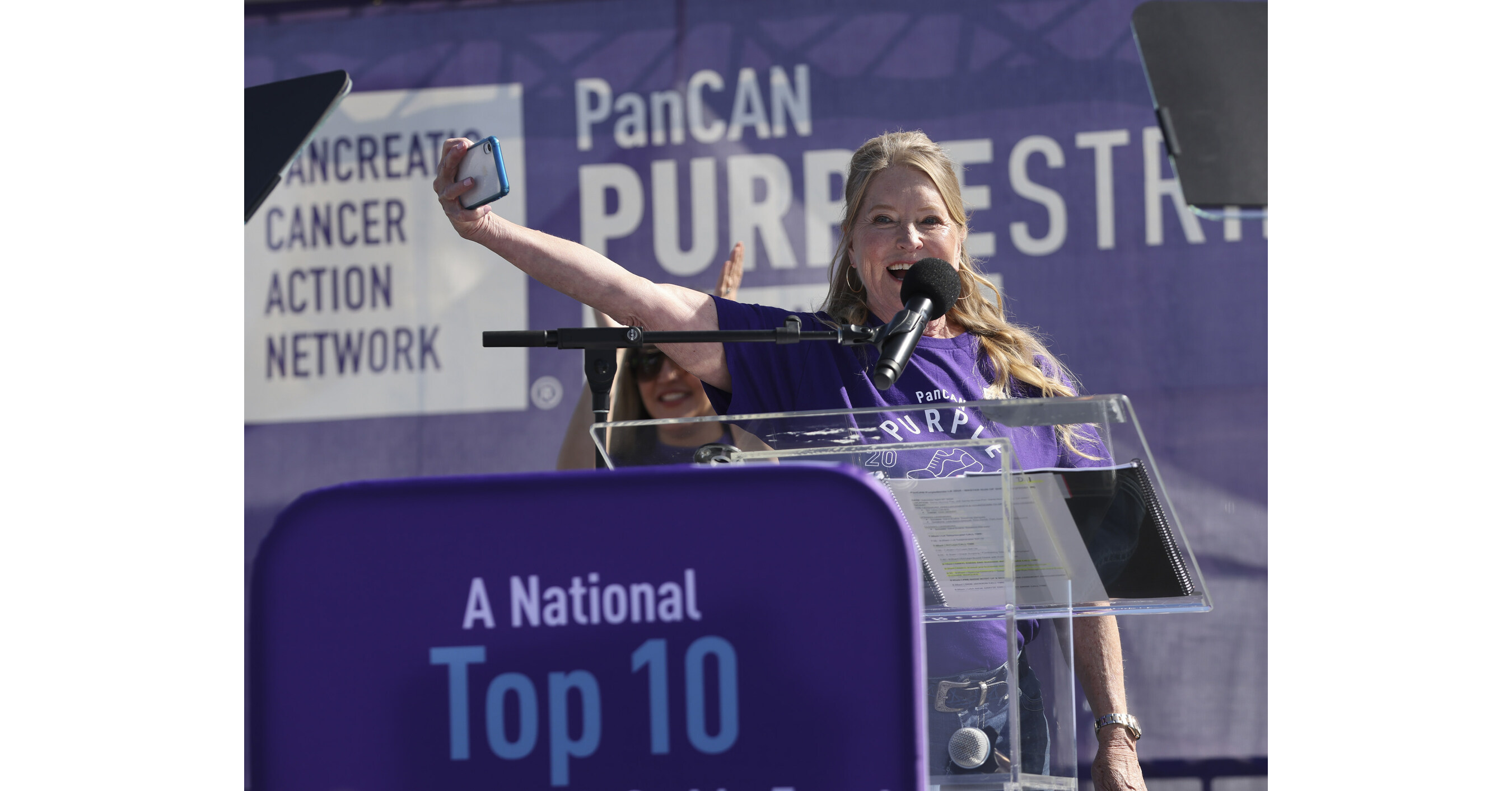 PANCAN PURPLESTRIDE UNITED CELEBRITIES, SURVIVORS, CAREGIVERS AND SUPPORTERS NATIONWIDE AT THE ULTIMATE WALK TO END PANCREATIC CANCER