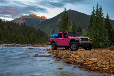 "The audaciousTuscadero exterior paint color made famous on the iconic Jeep Wrangler, is now available for first time on Jeep Gladiator, the world's most off-road capable midsize truck."