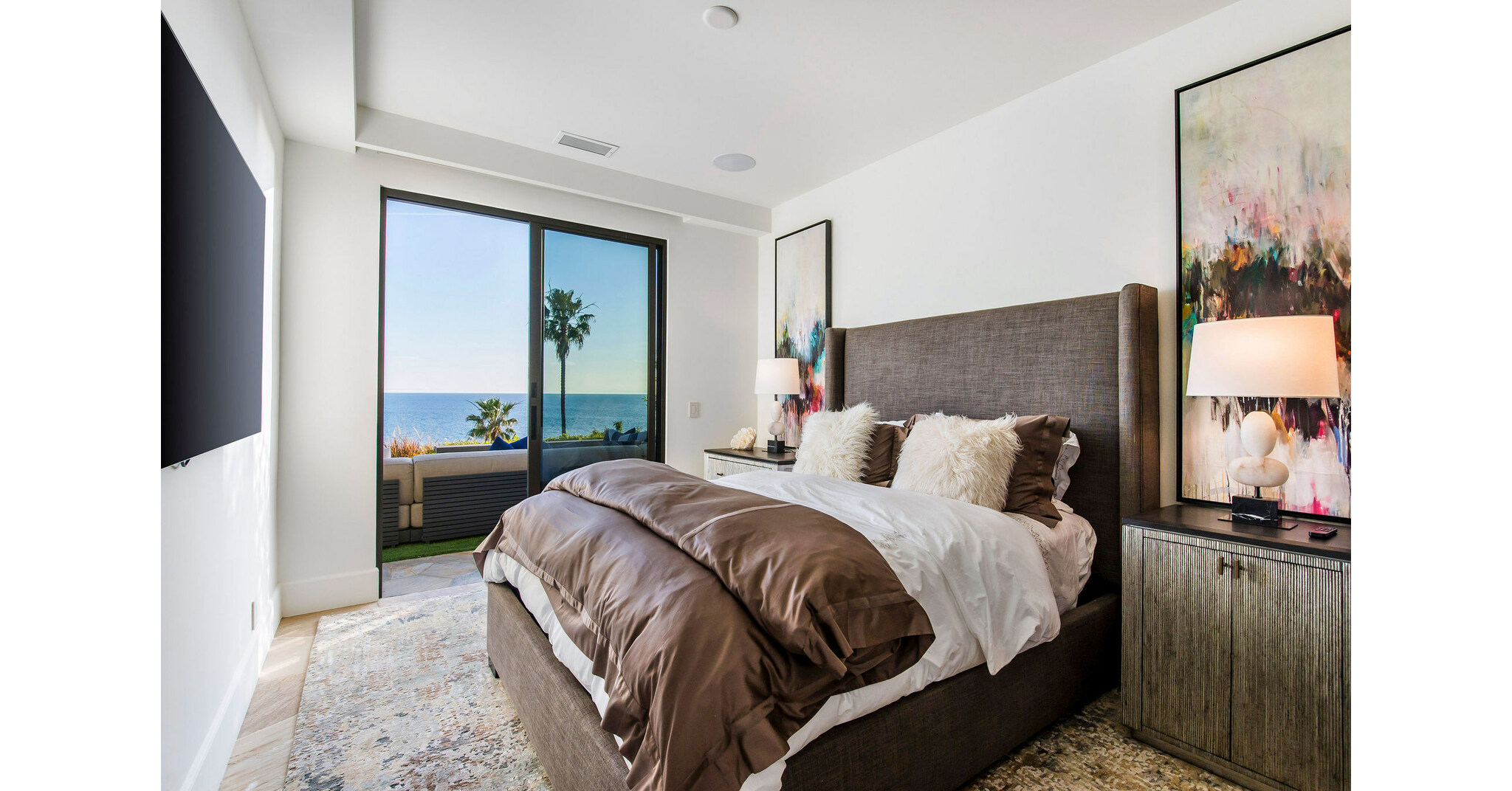 PLACE Partner Fred Sed Presents Bluff Front Home in Three Arch Bay