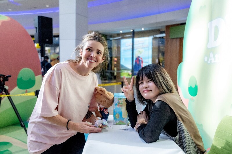 Unable to view the image, Please provide a valid URL.