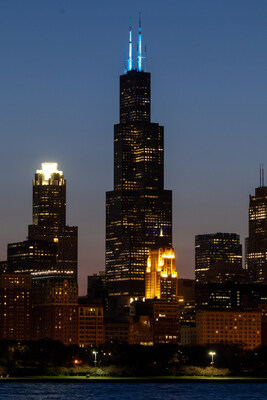 Willis Tower in Chicago illuminated to raise awareness for lung cancer.