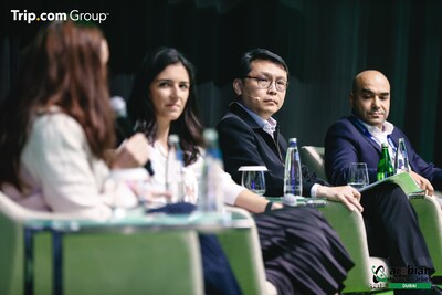 Boon Sian Chai speaking at a panel on multigenerational travel at ATM. (PRNewsfoto/Trip.com Group)