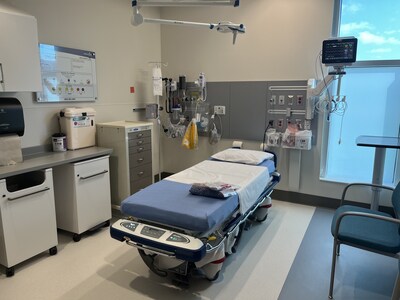 The AdventHealth Winter Haven ER has 24 exam rooms, including a resuscitation room, a bariatric room, an isolation room, obstetrics-friendly room and pediatric-friendly rooms.