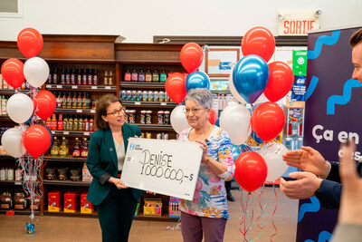 Lotto 6/49 - She bought a ticket at her daughter’s store and is now a millionaire! (CNW Group/Loto-Québec)