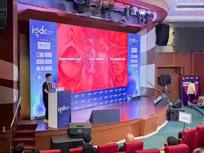Jongmoon Kim, Executive at Com2uS Platform, delivering a presentation to local gaming stakeholders at IGDC 2024 in India