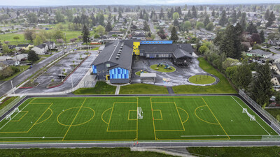 Matrix Helix turf installed by Hellas at Fawcett Elementary in Tacoma Public Schools is designed with safety in mind with soteria shock pads below the turf for a softer impact. With two field designs for multiple sports including soccer, flag football, lacrosse, field hockey and other physical education activities, there isn't any wasted space for these youngsters.