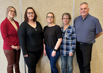 Members of Unifor Local 1917 bargaining committee from Sobeys Sydney. (CNW Group/Unifor)