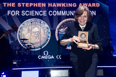 Sylvia Earle with the Stephen Hawking Medal Renowned oceanographer Sylvia Earle receives the Stephen Hawking Medal for Science Communication in recognition of her lifelong dedication to understanding and protecting the oceans. Earle's work has significantly raised public awareness about marine conservation, emphasizing the vital connection between ocean health and human survival. (PRNewsfoto/STARMUS Festival)