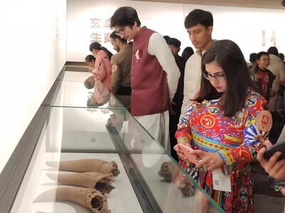 Tourists visit Zhengzhou Shang Dynsaty Ruins Museum
